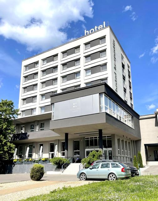 Hotel Karpatia