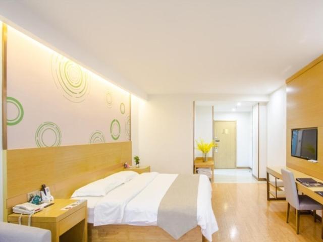 GreenTree Inn Xingxincheng Town Jiayuan Central Plaza Business Hotel