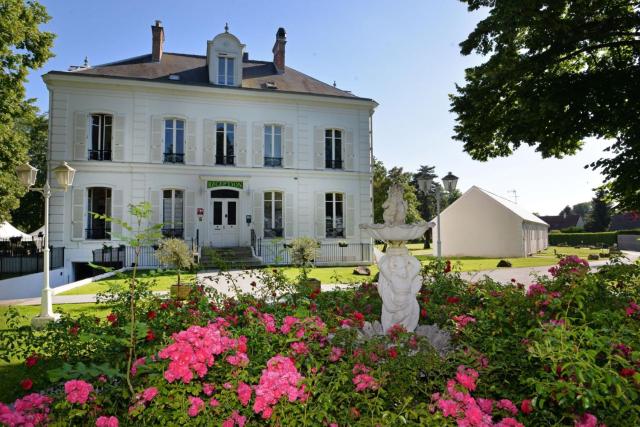 Logis - Hostellerie Le Chatel Nangis