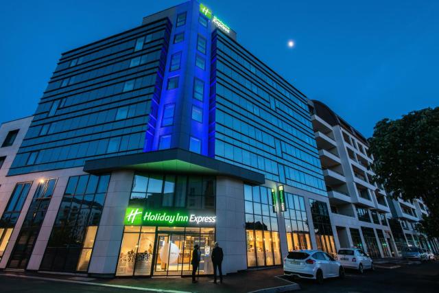 Holiday Inn Express - Rouen Centre - Rive Gauche, an IHG Hotel