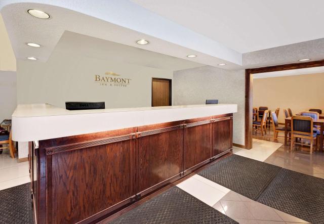 Baymont by Wyndham Battle Creek Downtown