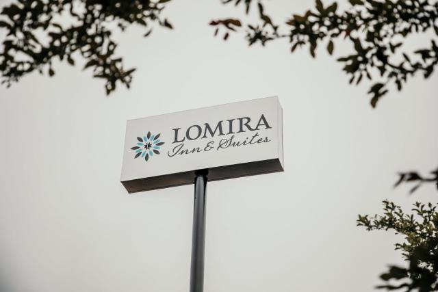 Lomira Inn and Suites