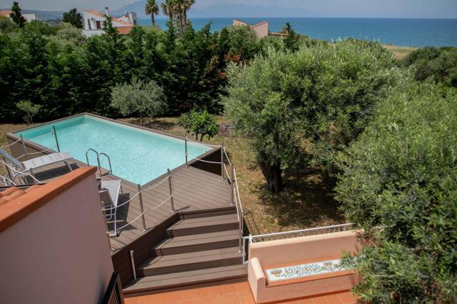 Villa Bruna sea and pool in Cefalù