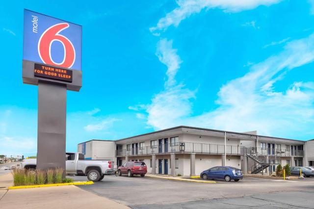 Motel 6-Villa Park, IL - Chicago West