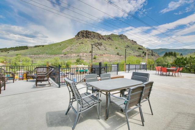 Central Lava Hot Springs Studio with Deck and Views!