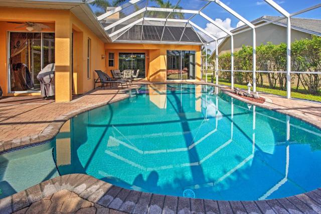 Naples Home with Pool, Extended Stays Welcome!