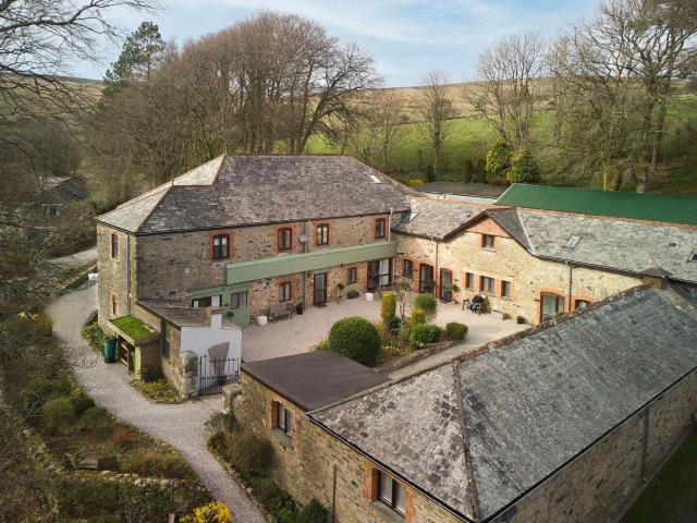 The Loft - The Cottages at Blackadon Farm