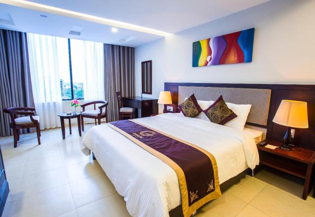 Golden Quang Tri Hotel