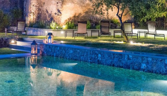 Romantic Hotel & Restaurant Villa Cheta Elite