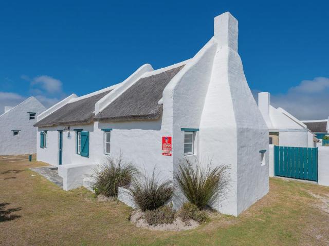 Zandtorini Seaside Cottage