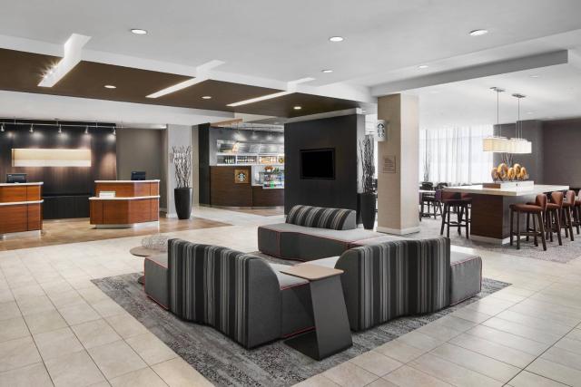 Courtyard by Marriott Newark Downtown