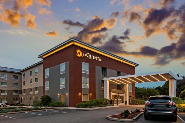 La Quinta by Wyndham San Francisco Airport North - Free Airport Shuttle