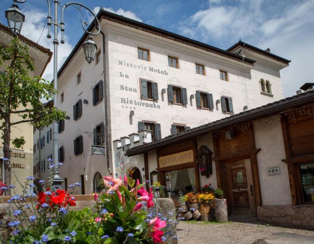 Historic Hotel Ristorante La Stua