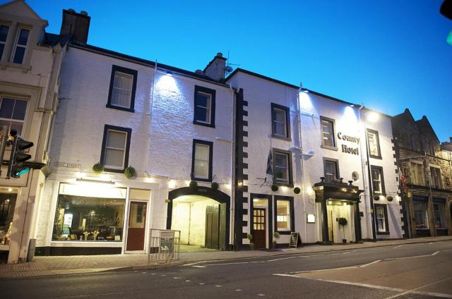 The County Hotel - Self Check-In, Ultra Fast WI-FI, Free Parking, Central Location