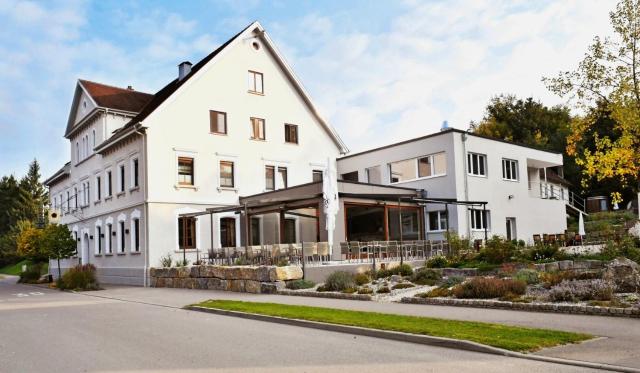 Land-gut-Hotel Landgasthof zur Rose