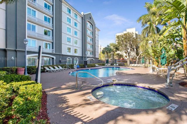 La Quinta by Wyndham Ft. Lauderdale Airport