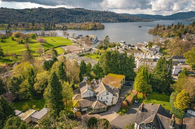 Burn How Garden Hotel - Bowness on Windermere