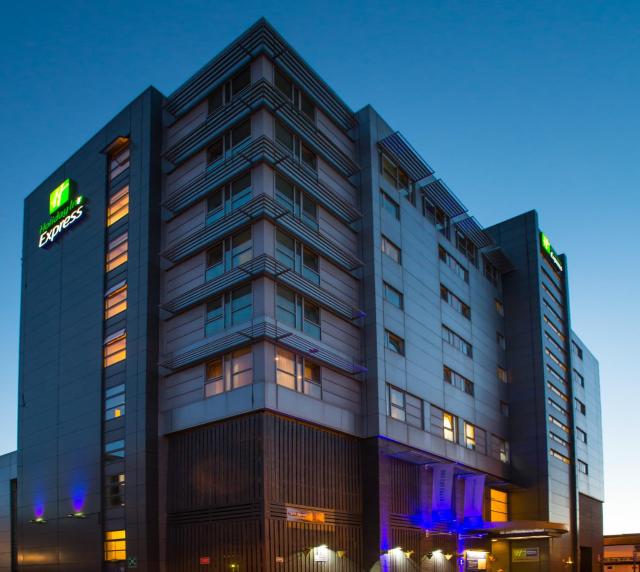 Holiday Inn Express Swindon City Centre, an IHG Hotel