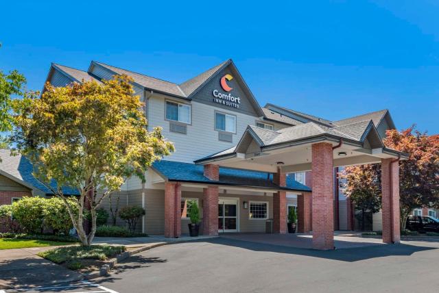 Comfort Inn & Suites Tualatin - Lake Oswego South