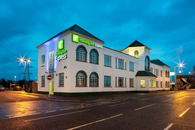 Holiday Inn Express London Chingford, an IHG Hotel