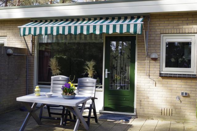 Geschakelde bungalow op de Veluwe "De Eekhoorn"