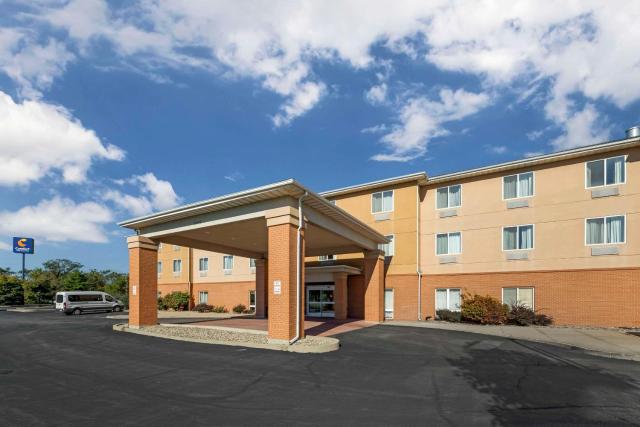 Comfort Inn & Suites Porter near Indiana Dunes