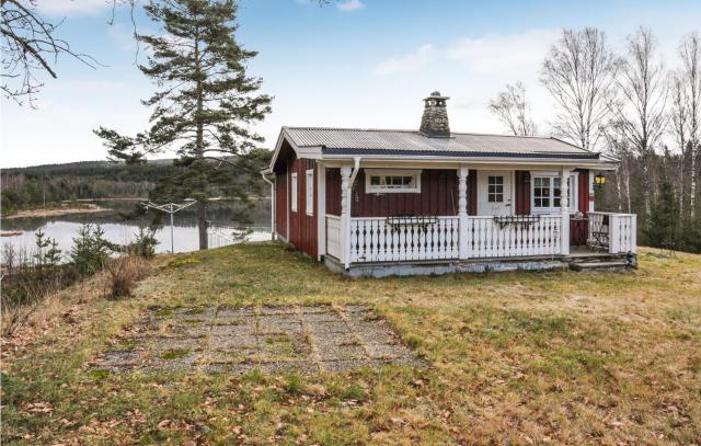 Beautiful Home In Gunnarskog With Lake View