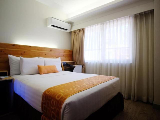 Cuarto Hotels Cebu