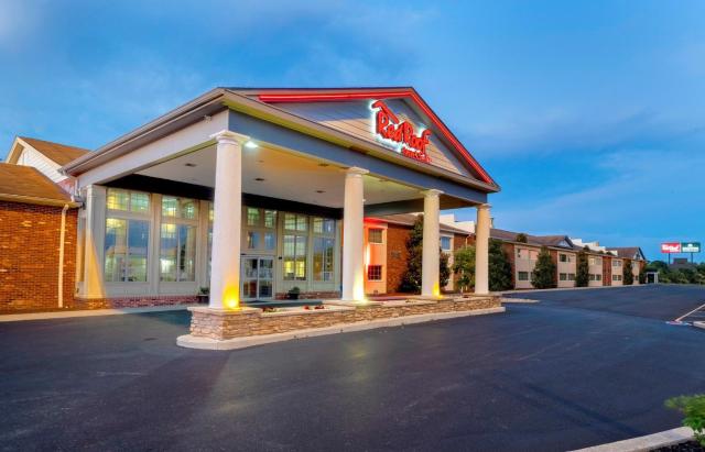 Red Roof Inn & Suites Wilmington – New Castle