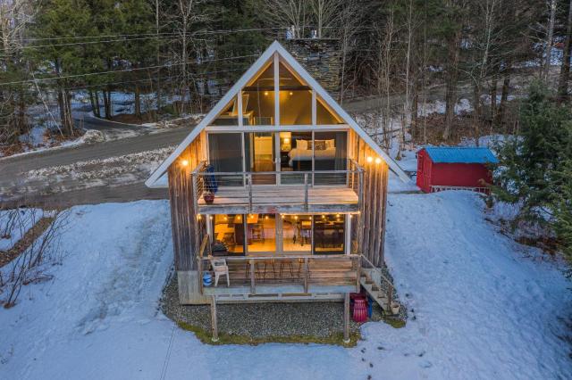 Classic Stowe Ski Chalet chalet