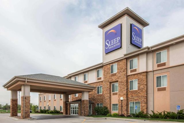 Sleep Inn & Suites