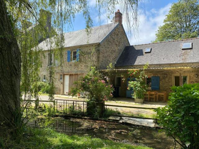 Semi-detached house, St Sauveur-le-Vicomte