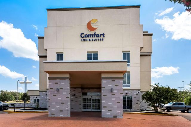 Comfort Inn & Suites