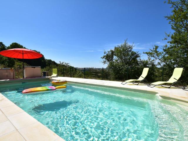 Attractive holiday home in Cuzy with pool