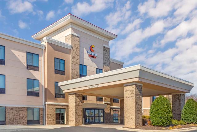 Comfort Suites Whitsett - Greensboro East