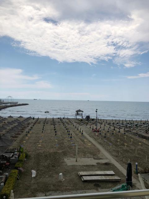 Beach View! Seaside Apartment