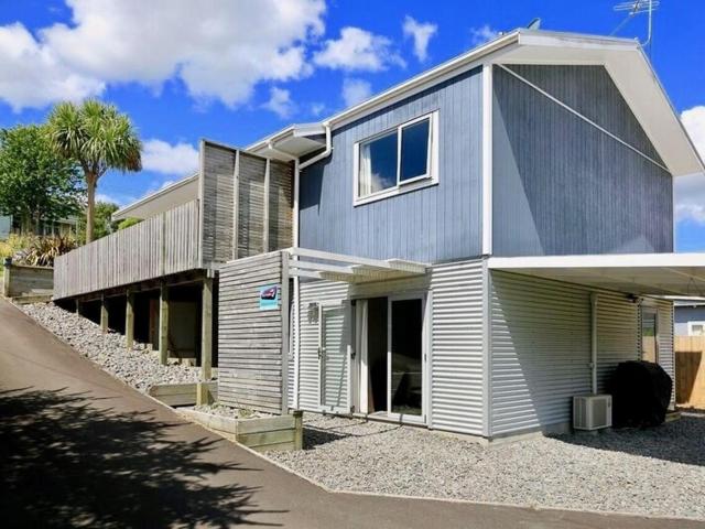 Harakeke House Downstairs - Ohakune Unit