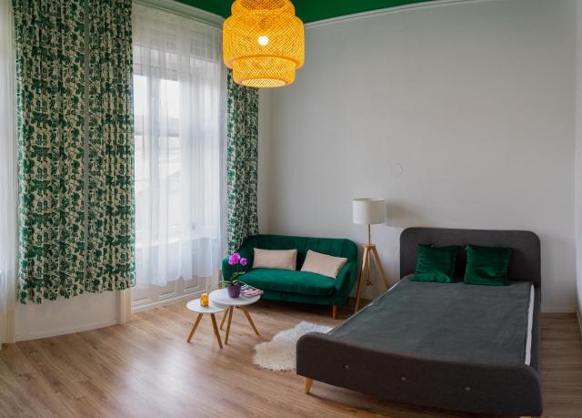 Silentium City Apartman Sárvár