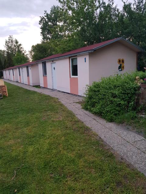 Napraforgó Apartmanok