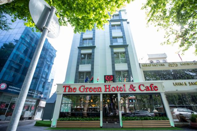 THE GREEN HOTEL