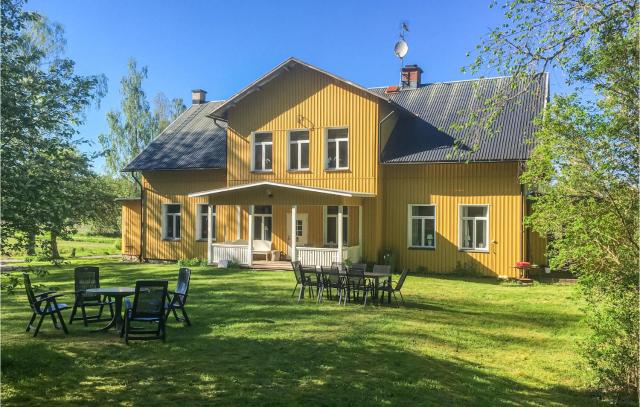 5 Bedroom Gorgeous Home In Värmlands Nysäter