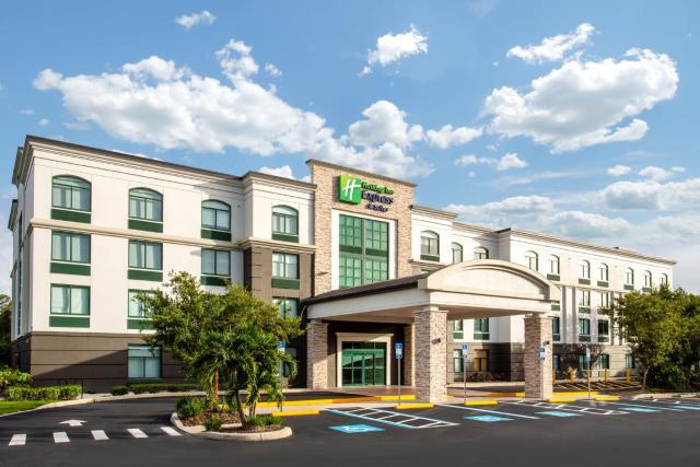 Holiday Inn Express & Suites Bradenton East-Lakewood Ranch, an IHG Hotel