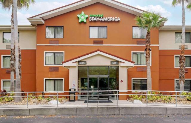 Extended Stay America Select Suites Tampa Airport Memorial Hwy