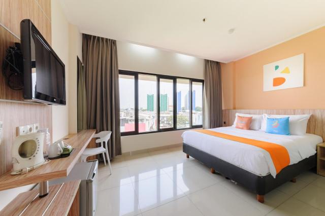 Sans Hotel Green Bekasi by RedDoorz