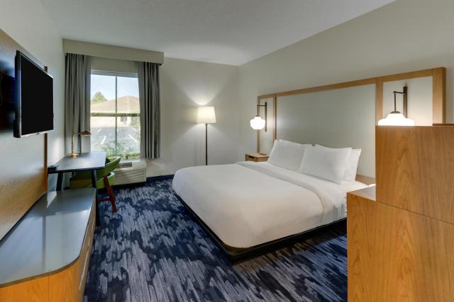 Fairfield Inn & Suites Southport