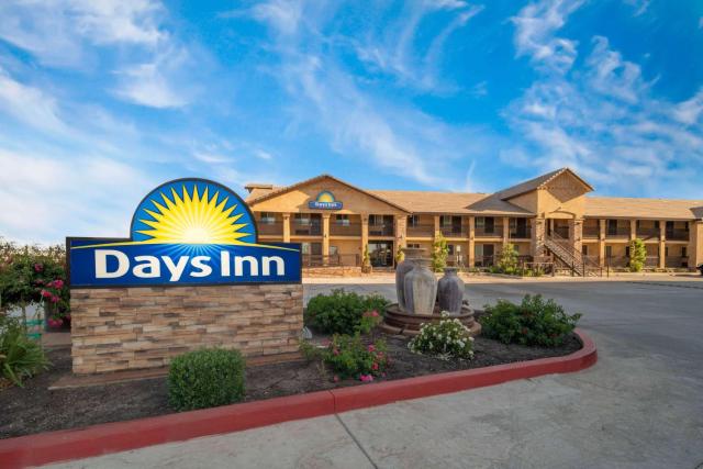 Days Inn by Wyndham Galt - Elk Grove South