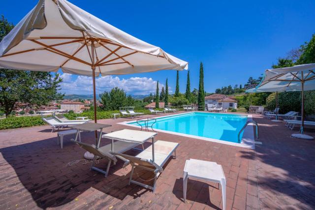 Villa Faccioli Bosso with shared pool - Happy Rentals