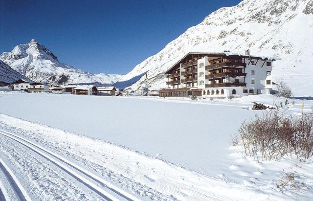 Alpenhotel Tirol