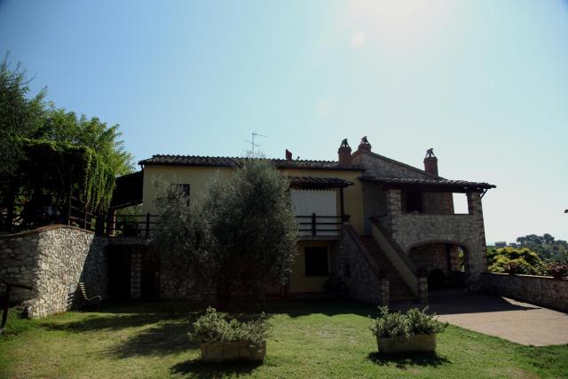 Agriturismo Oliveto di Geltrude Contessa