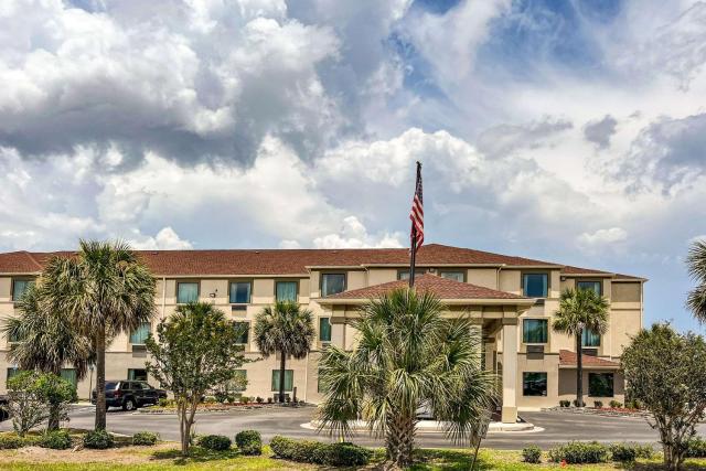 Comfort Inn & Suites Panama City North